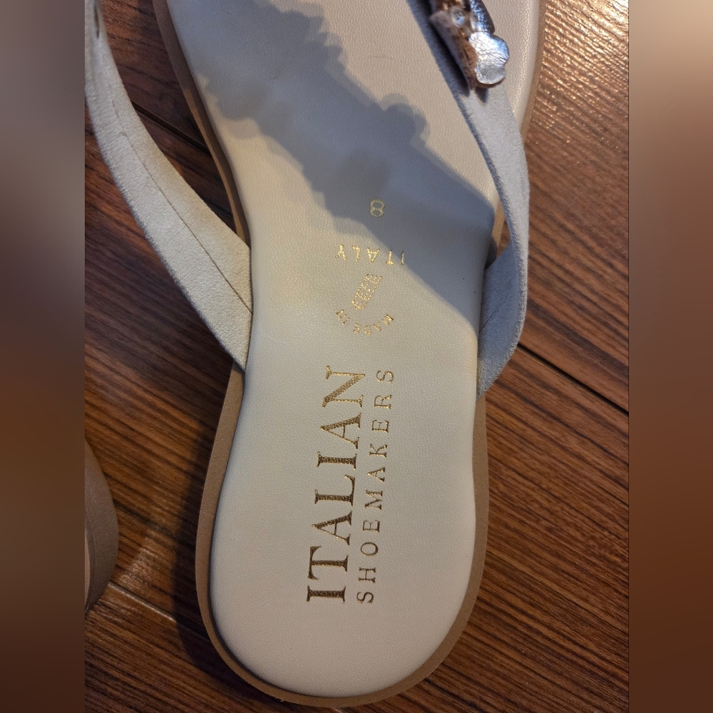 Italian Shoemakers Women's Floral Sandals - Silver - Picture 3 of 7